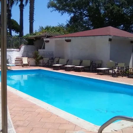 Отель Baia D'oro 3*