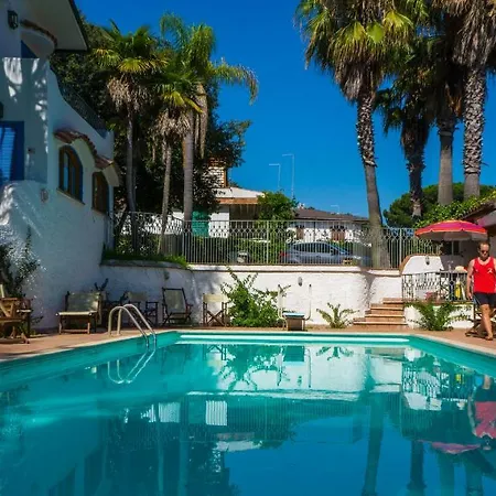 호텔 Baia D'oro 사바우디아